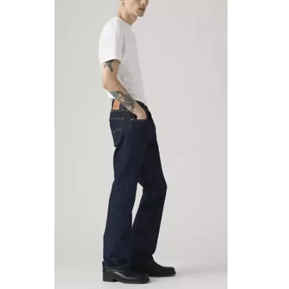 Levi's Men's Dark Wash  Non Stretch Straight Leg 501 Original Jeans Size 32 x 34